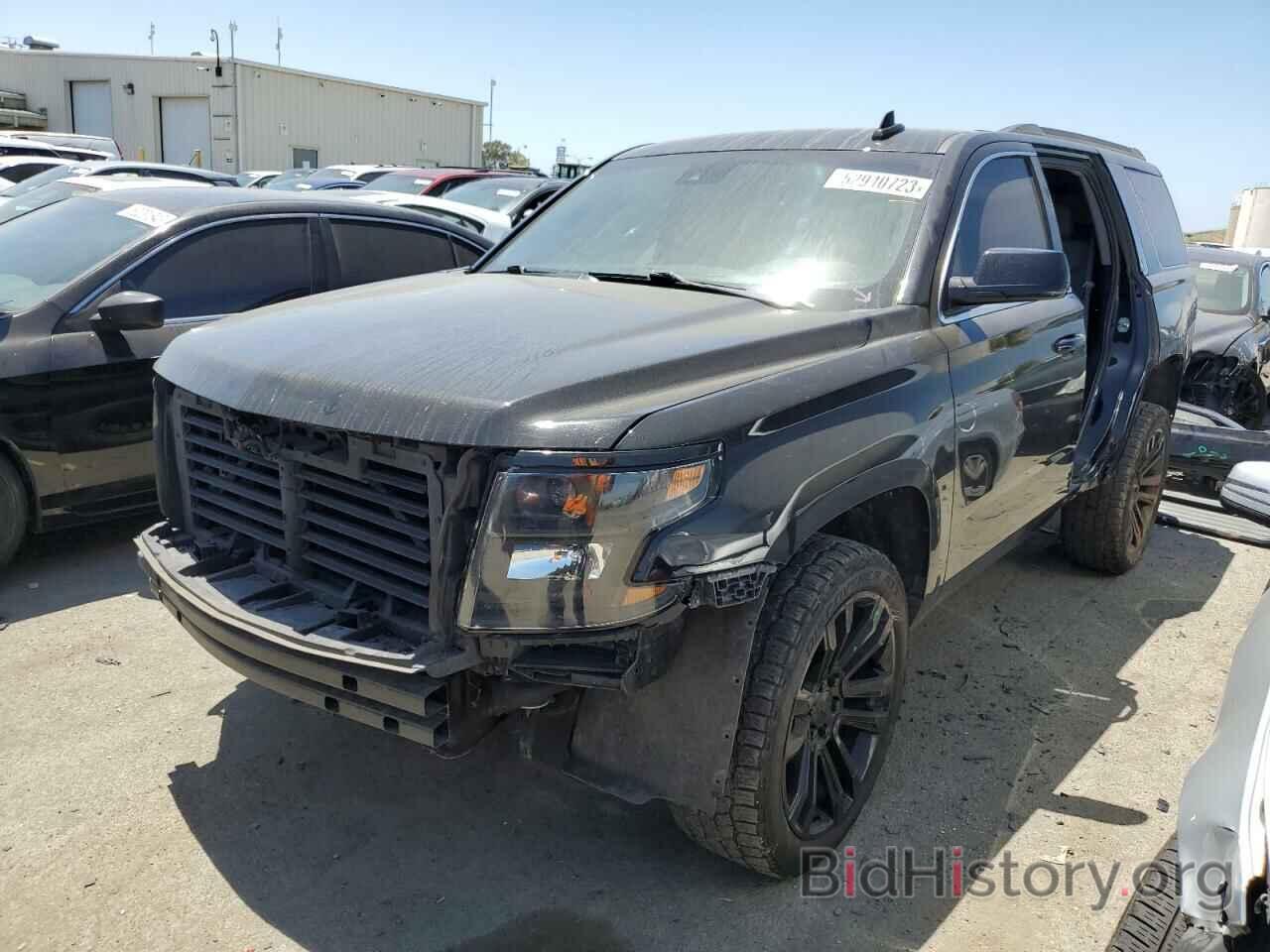 Photo 1GNSKBKC8LR203523 - CHEVROLET TAHOE 2020