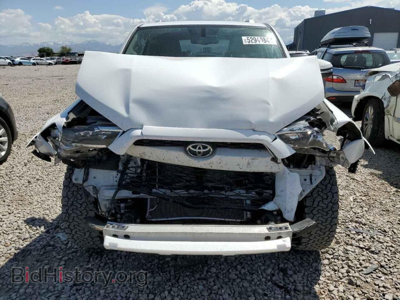2018 TOYOTA 4RUNNER - VIN: JTEBU5JR0J5494013 - Фото 5