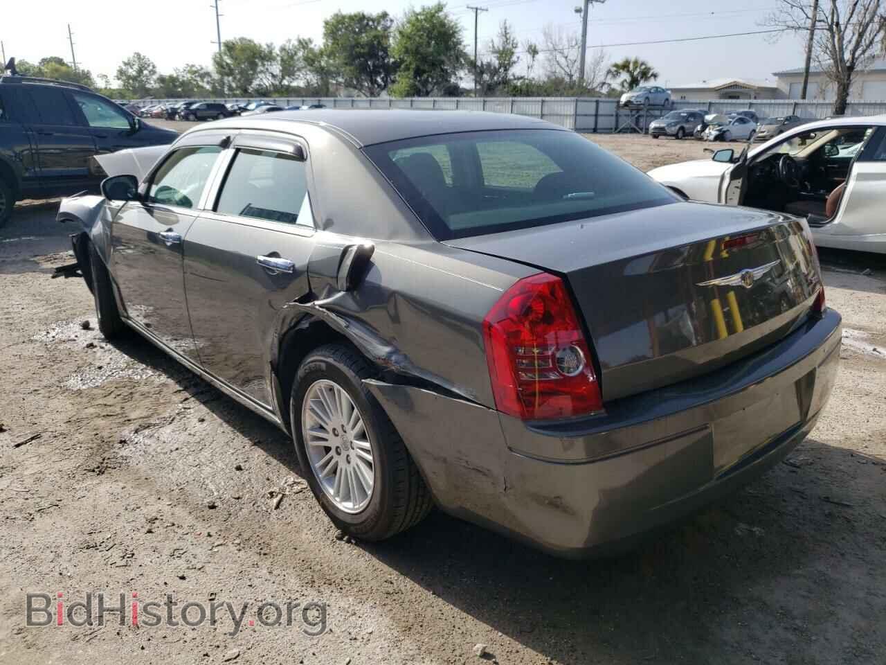 2009 CHRYSLER 300 - VIN: 2C3KA43D79H578038 - Фото 3
