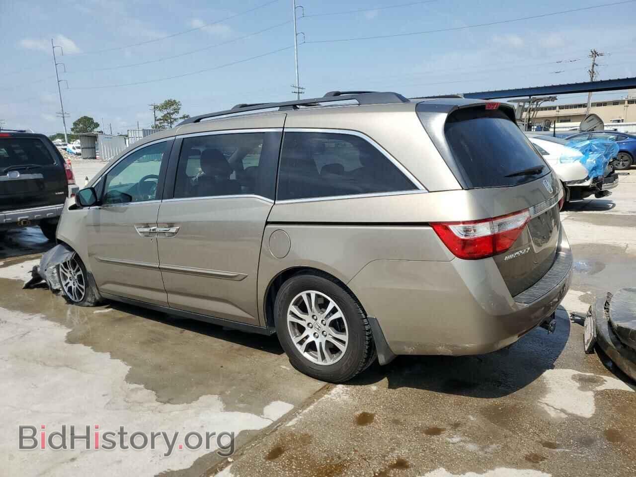 2011 HONDA All Models - VIN: 5FNRL5H40BB100820 - Photo 2