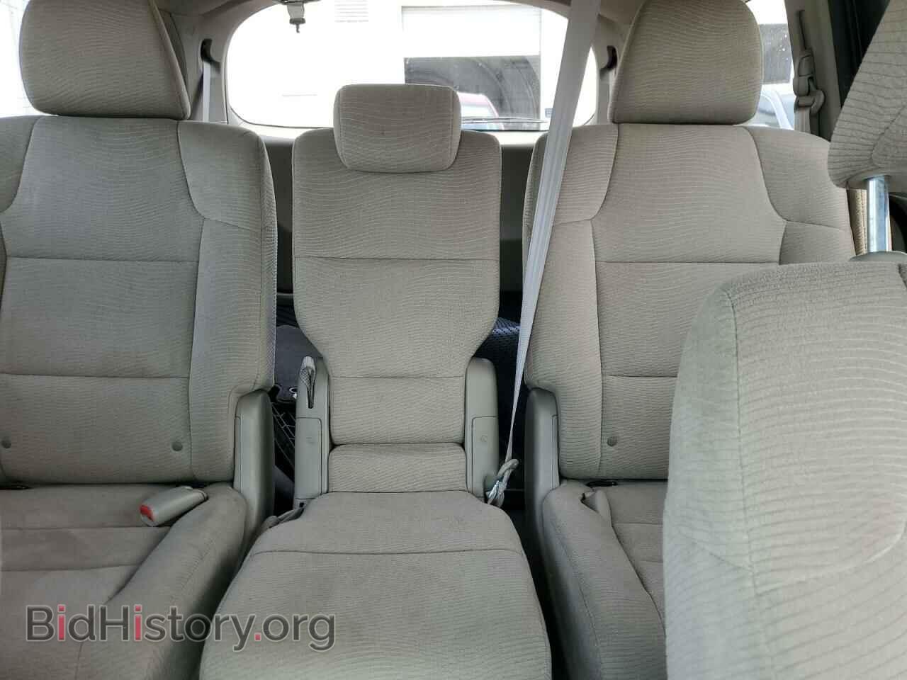 2011 HONDA All Models - VIN: 5FNRL5H40BB100820 - Photo 10