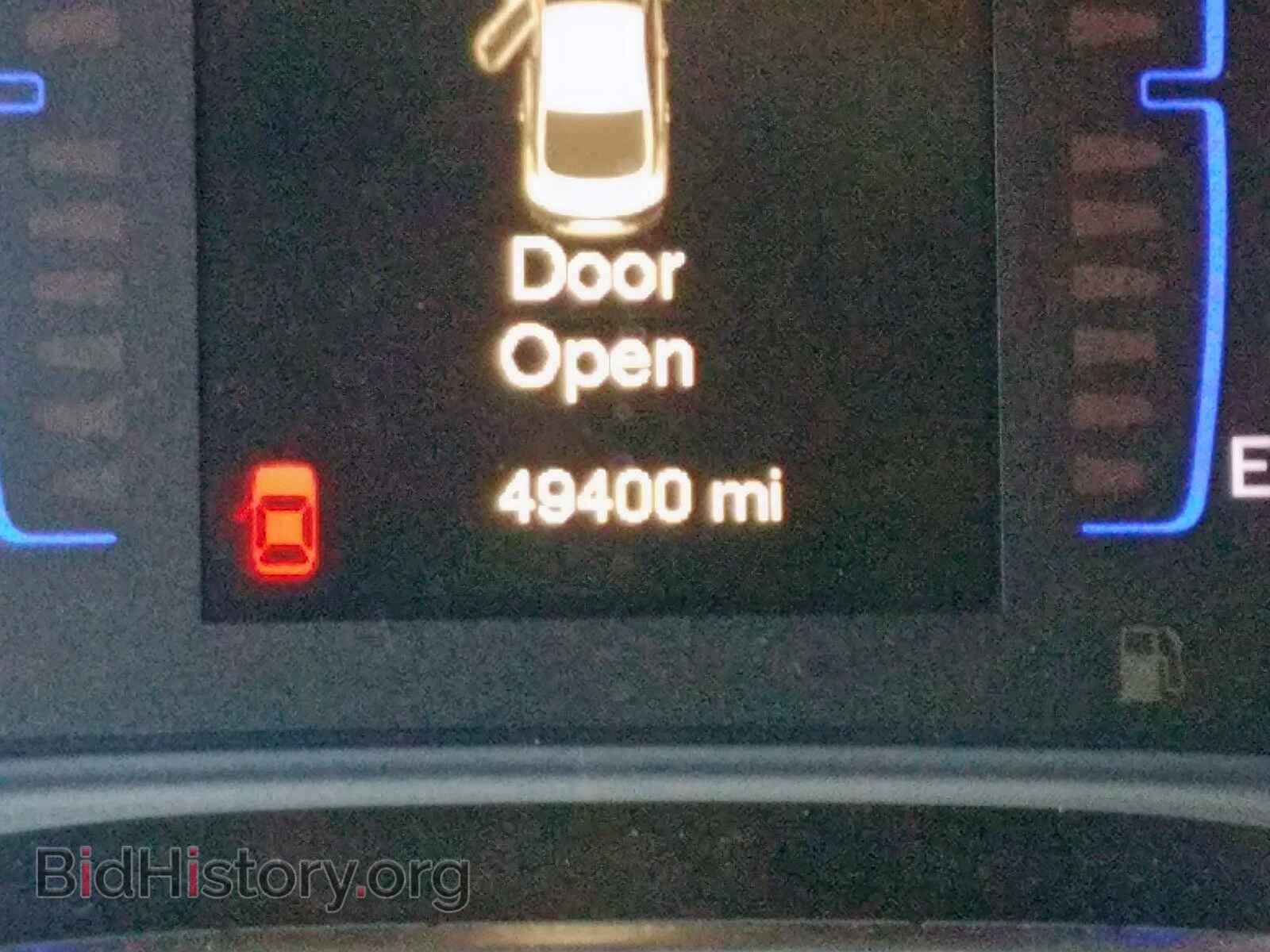 2016 CHRYSLER 200 - VIN: 1C3CCCAB3GN137991 - Фото 8