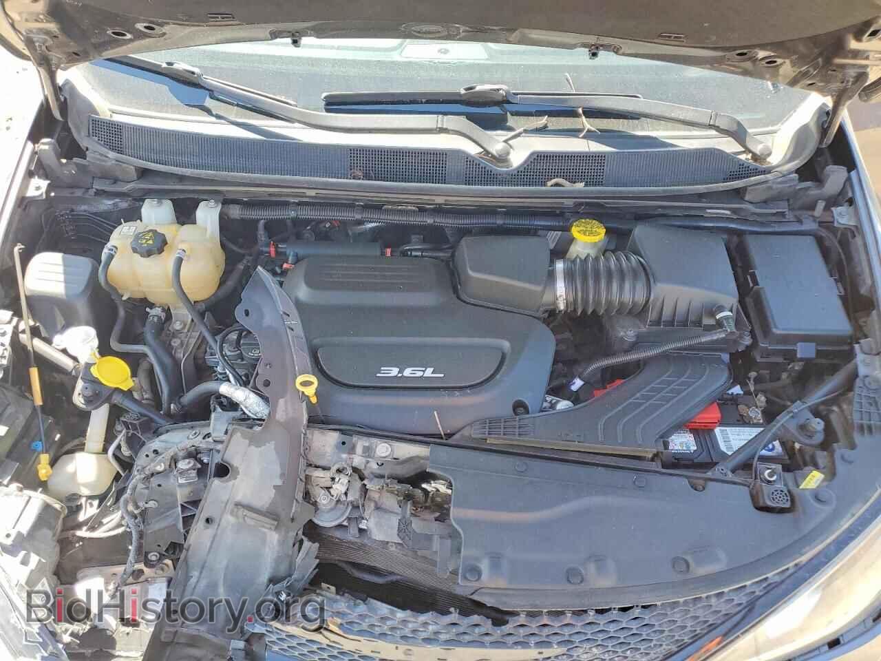 2018 CHRYSLER PACIFICA - VIN: 2C4RC1FG0JR287419 - Photo 11