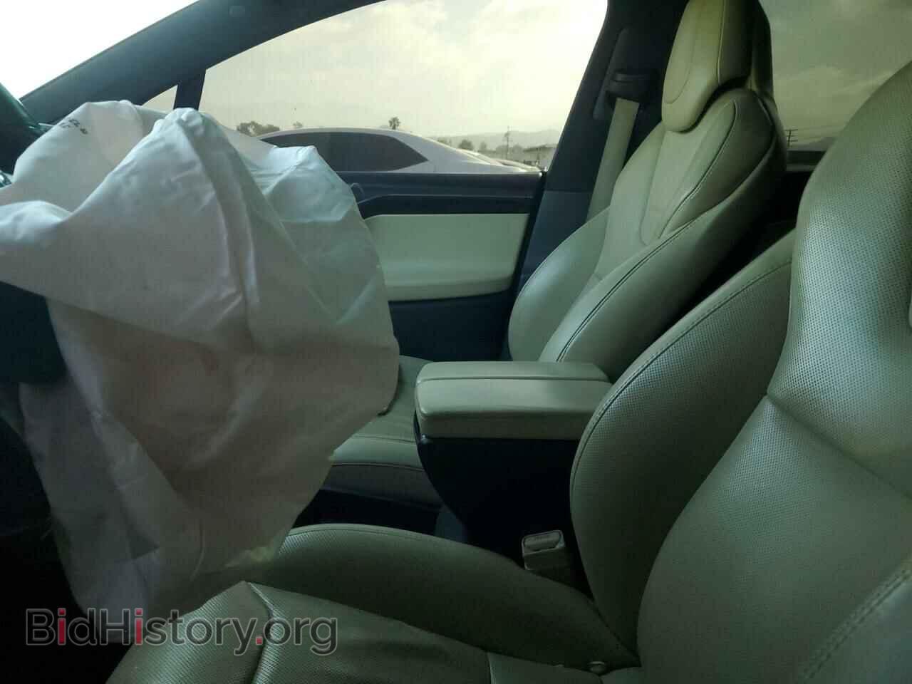 2016 TESLA MODEL X - VIN: 5YJXCBE22GF019477 - Фото 8