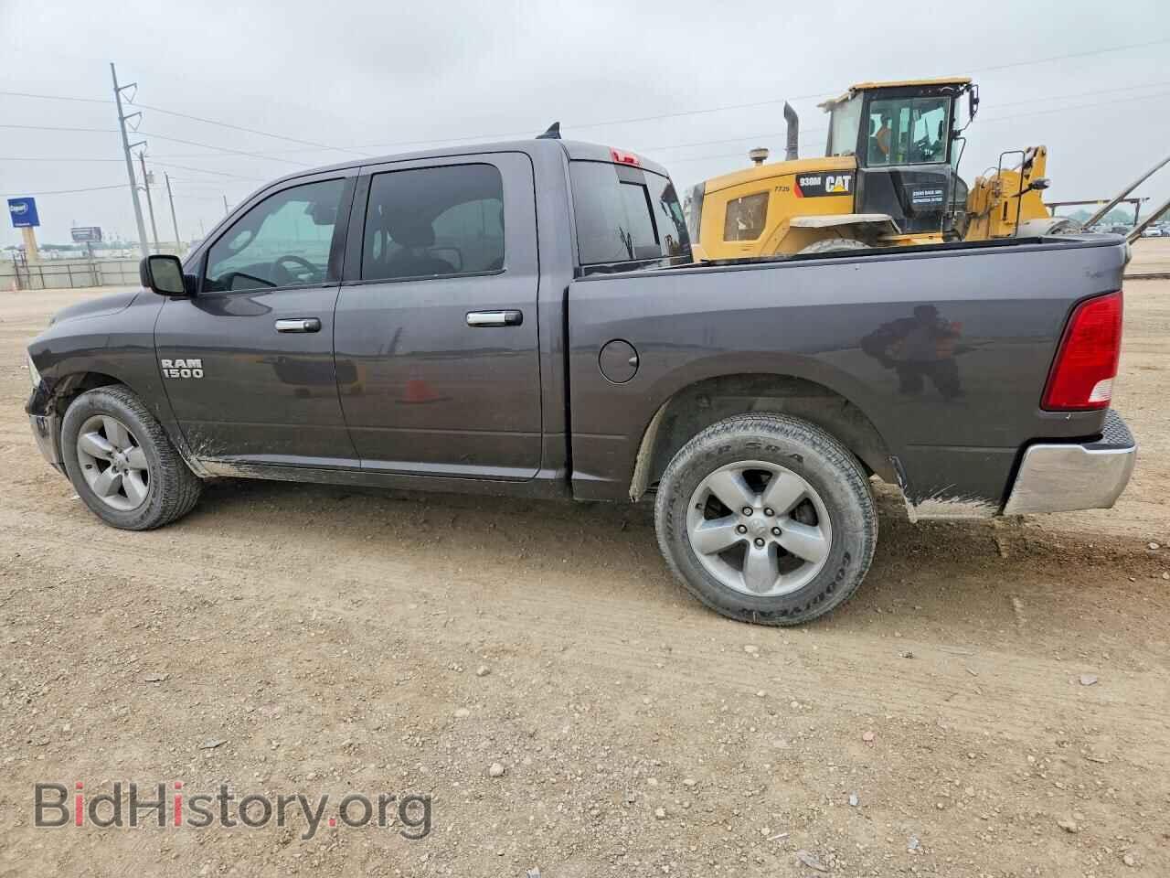 2016 RAM 1500 - VIN: 1C6RR6LT9GS194409 - Фото 2