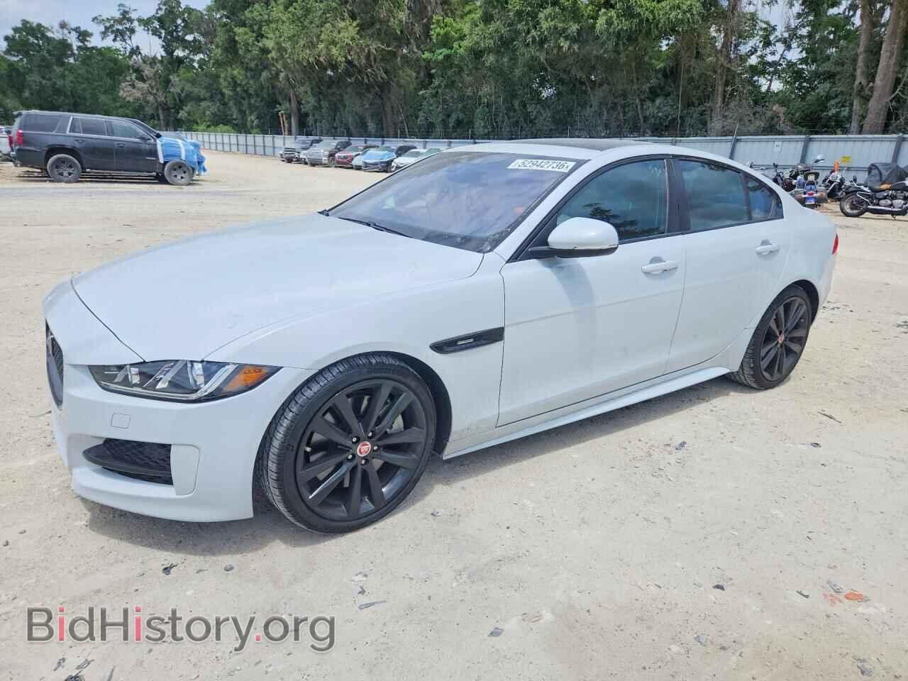 Фотография SAJAF4BV4HA971352 - JAGUAR XE 2017