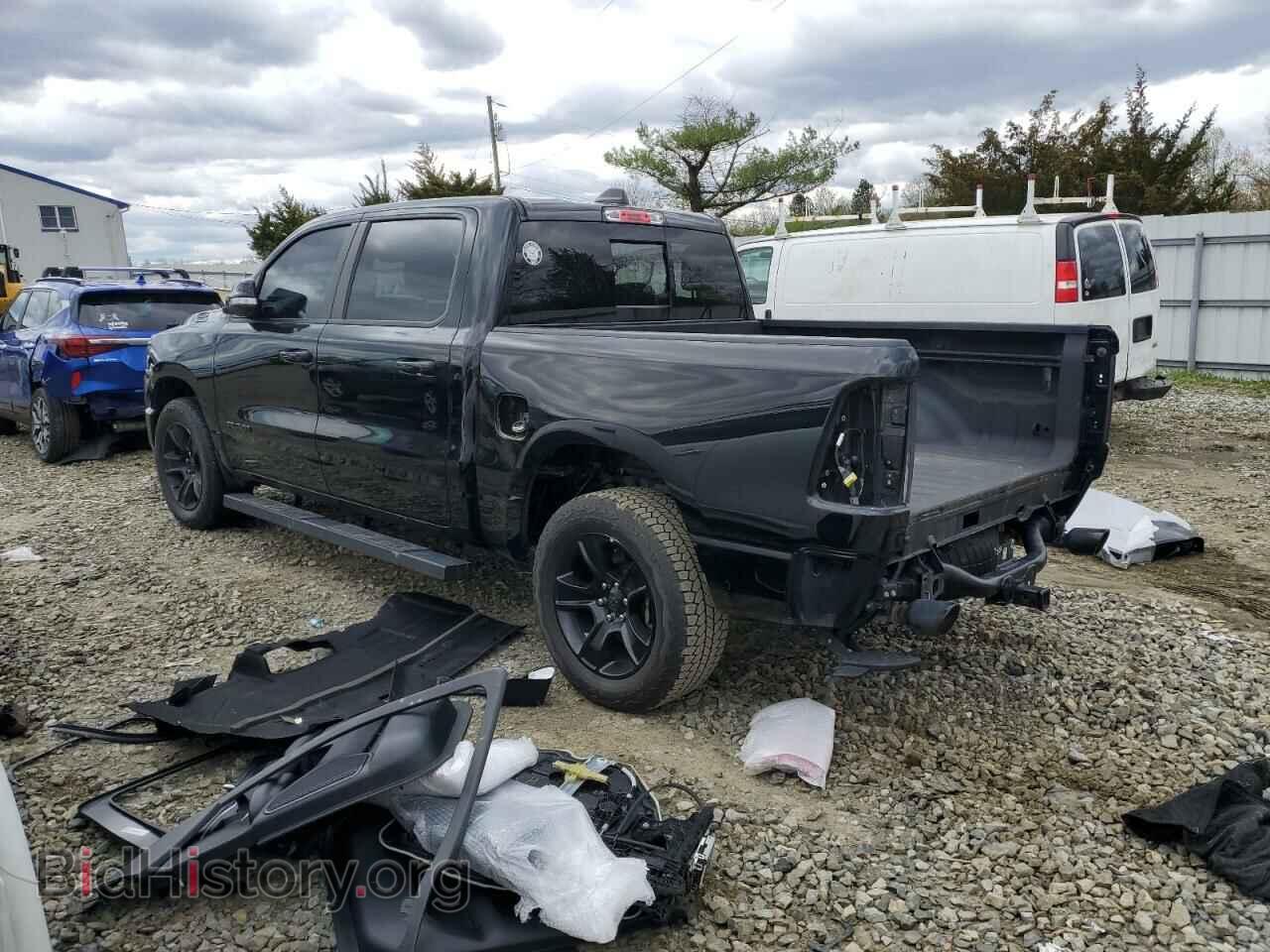 2020 RAM 1500 - VIN: 1C6SRFFT2LN215879 - Фото 2