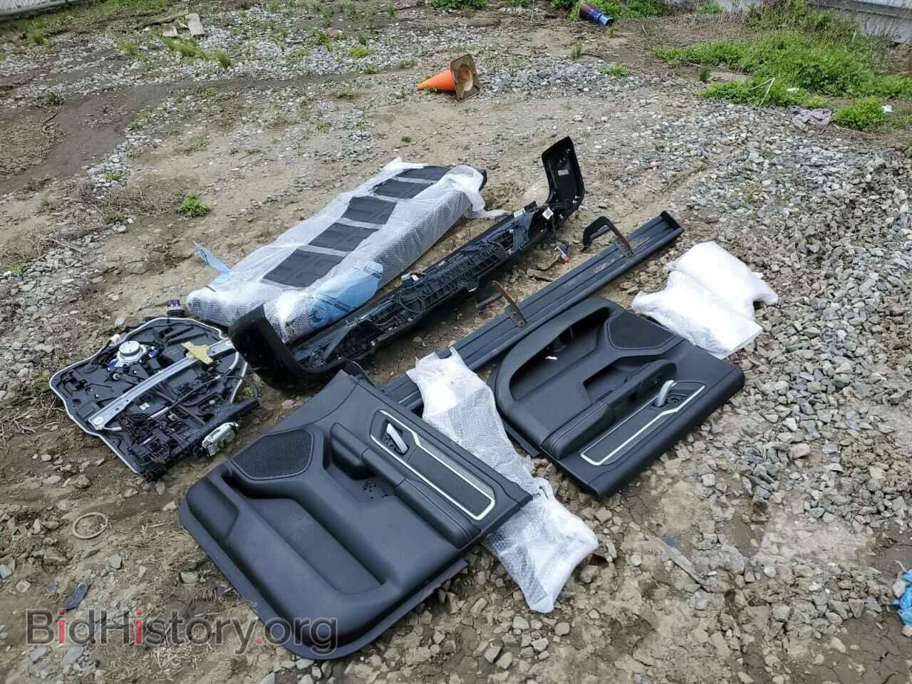 2020 RAM 1500 - VIN: 1C6SRFFT2LN215879 - Фото 12