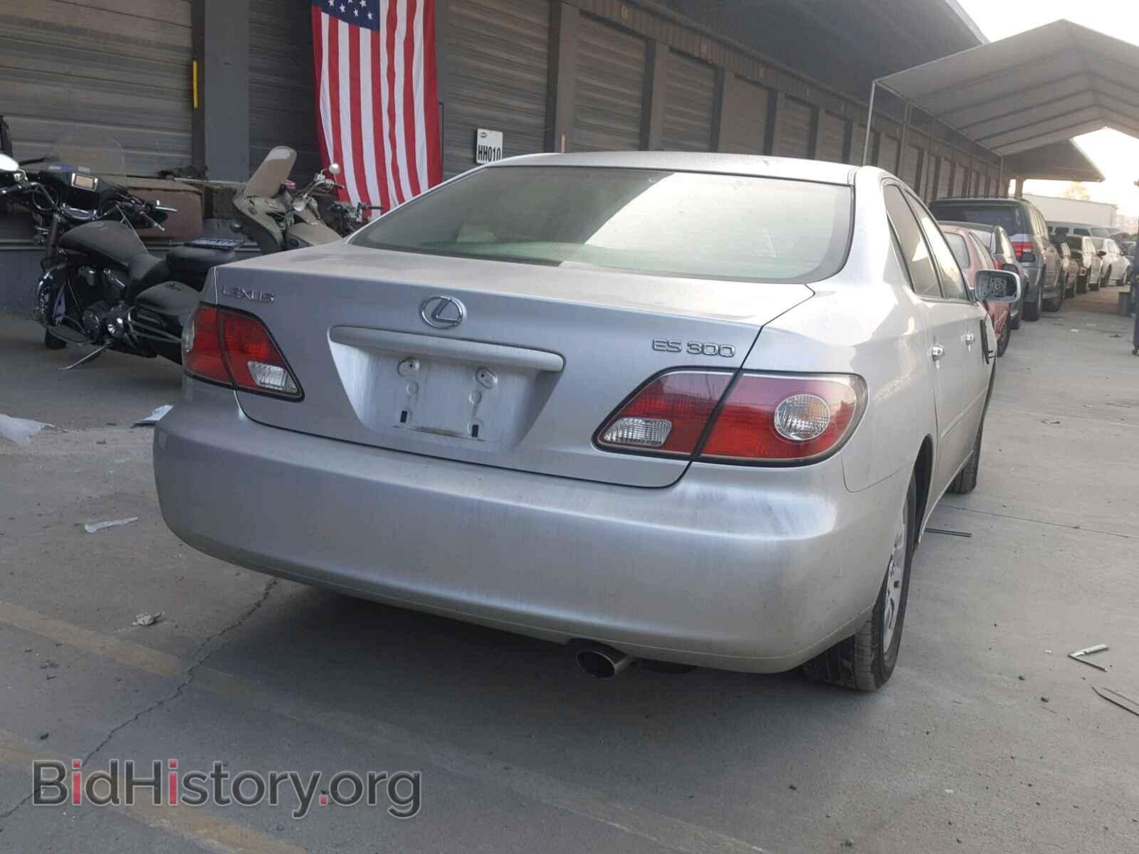 2002 LEXUS ES300 - VIN: JTHBF30G720028868 - Photo 4