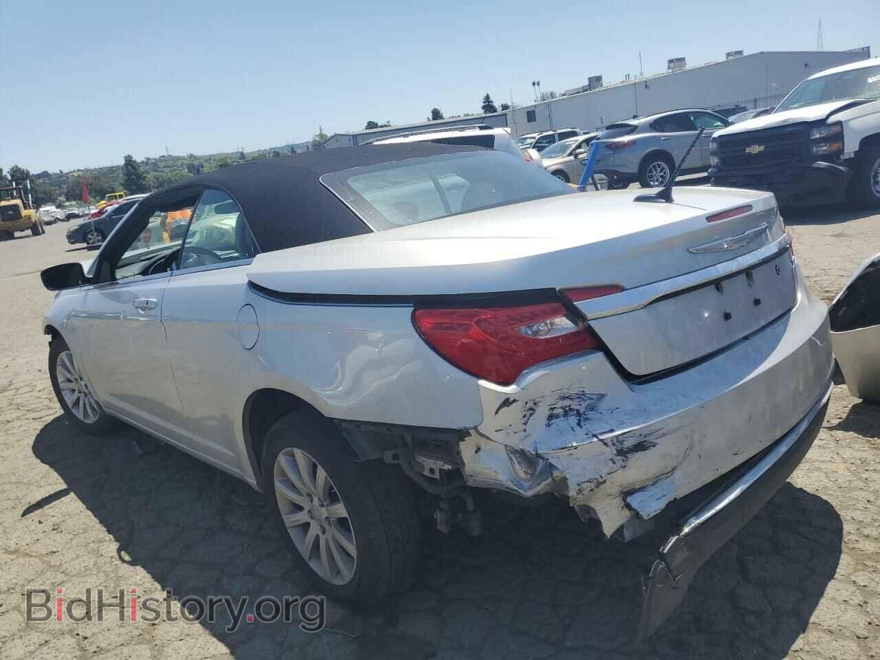 2012 CHRYSLER 200 - VIN: 1C3BCBEB1CN218806 - Photo 2