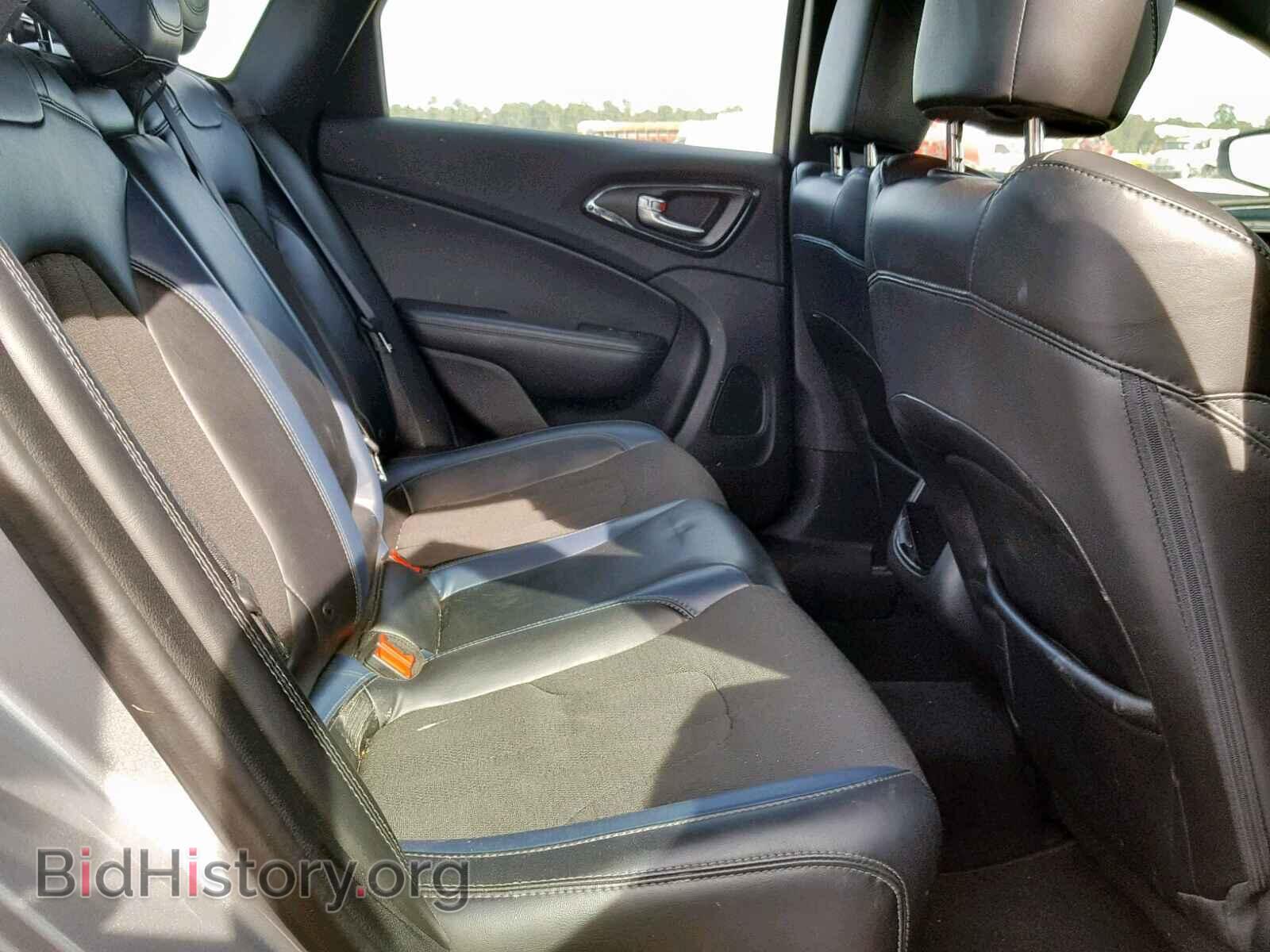 2015 CHRYSLER 200 - VIN: 1C3CCCBB5FN590328 - Photo 6