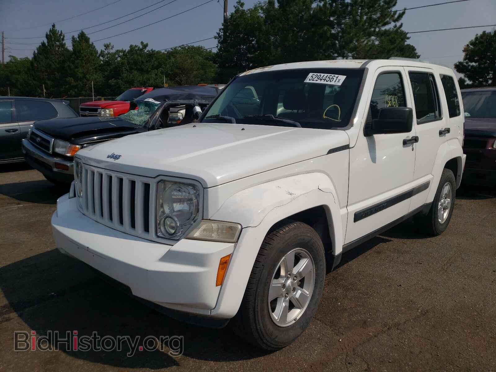 2011 JEEP LIBERTY - VIN: 1J4PN2GK1BW565418 - Фото 2