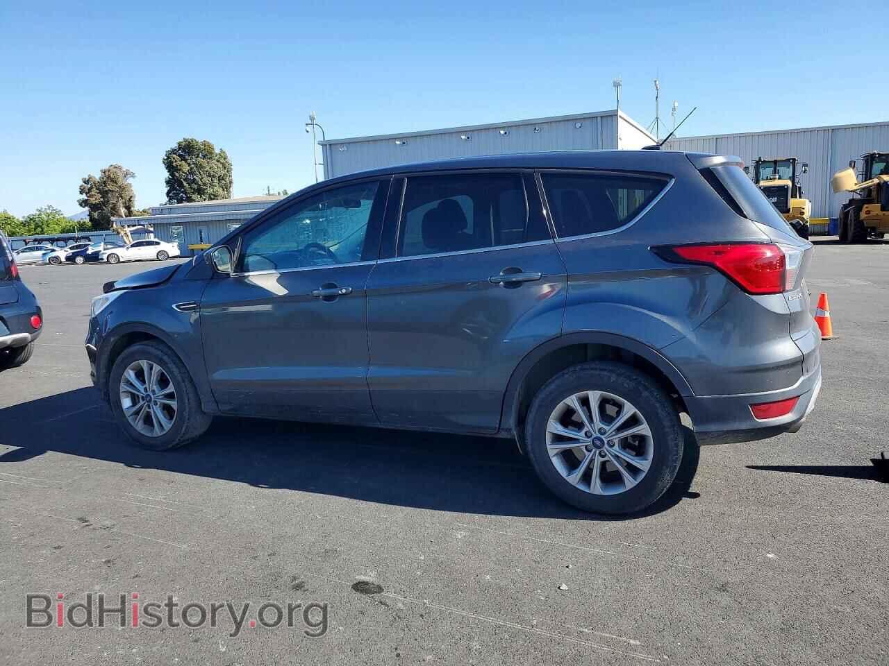 2017 FORD ESCAPE - VIN: 1FMCU9G94HUB08387 - Photo 2