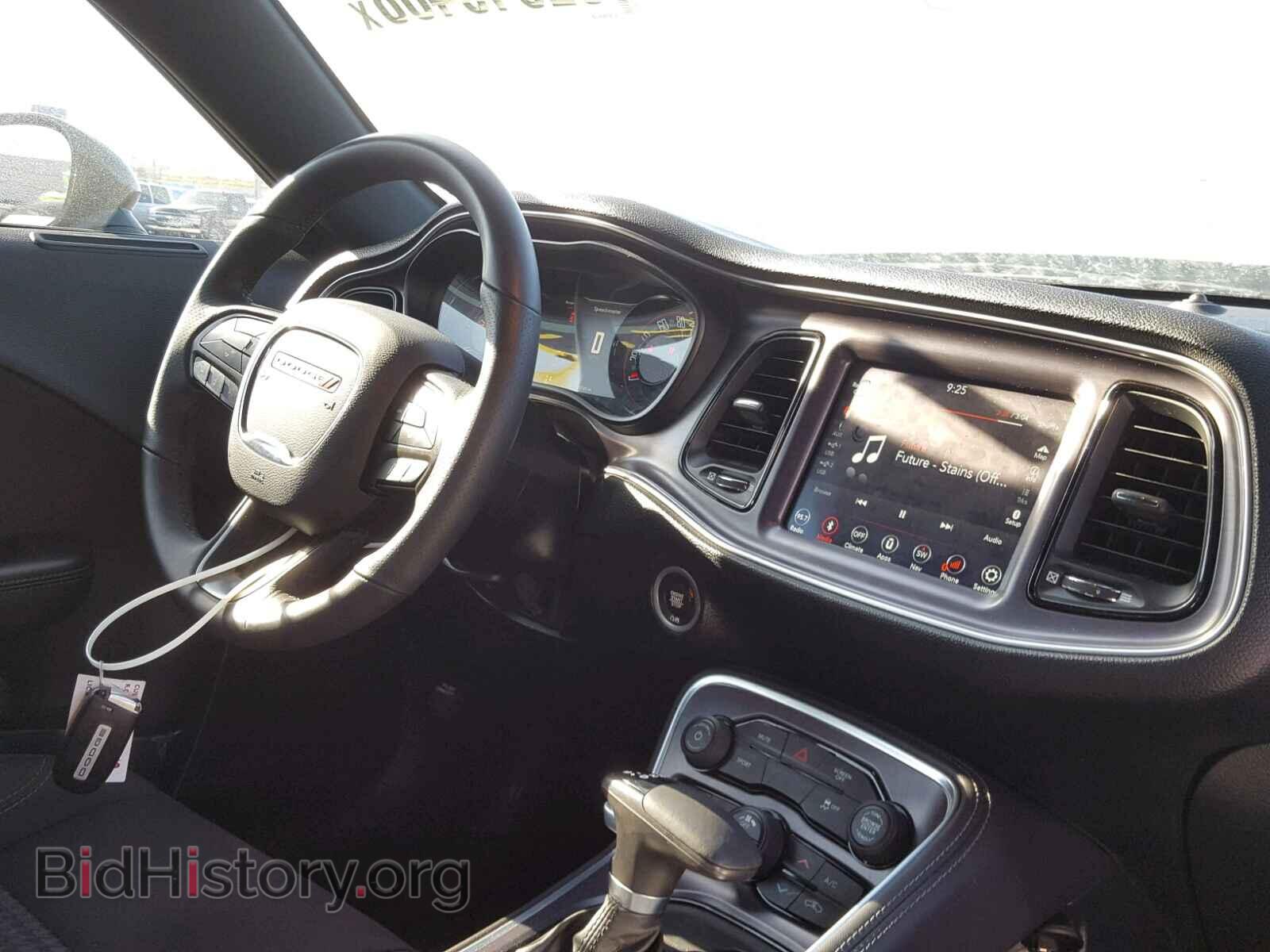 2018 DODGE CHALLENGER - VIN: 2C3CDZAG1JH204583 - Фото 9