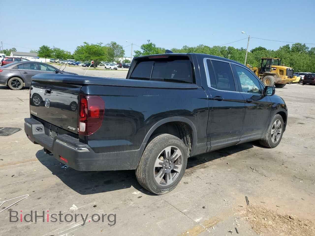 2019 HONDA RIDGELINE - VIN: 5FPYK3F59KB017201 - Фото 3