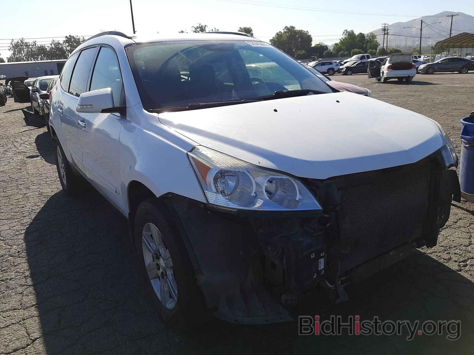 Photo 1GNLRGED0AS155409 - CHEVROLET TRAVERSE 2010