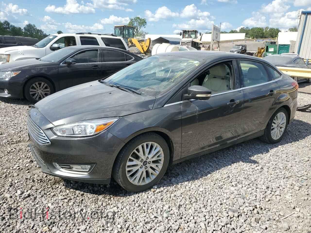 Photo 1FADP3J2XJL272026 - FORD FOCUS 2018