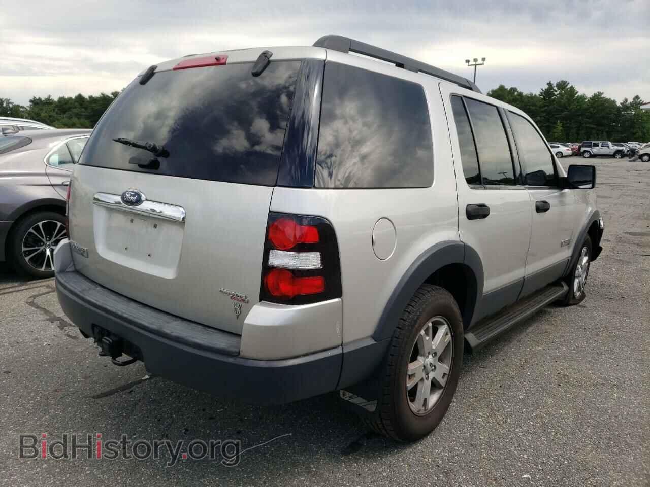 2006 FORD EXPLORER - VIN: 1FMEU738X6UA75418 - Photo 4