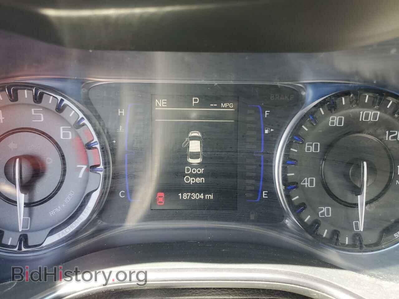 2015 CHRYSLER 200 - VIN: 1C3CCCBB7FN746014 - Фото 9