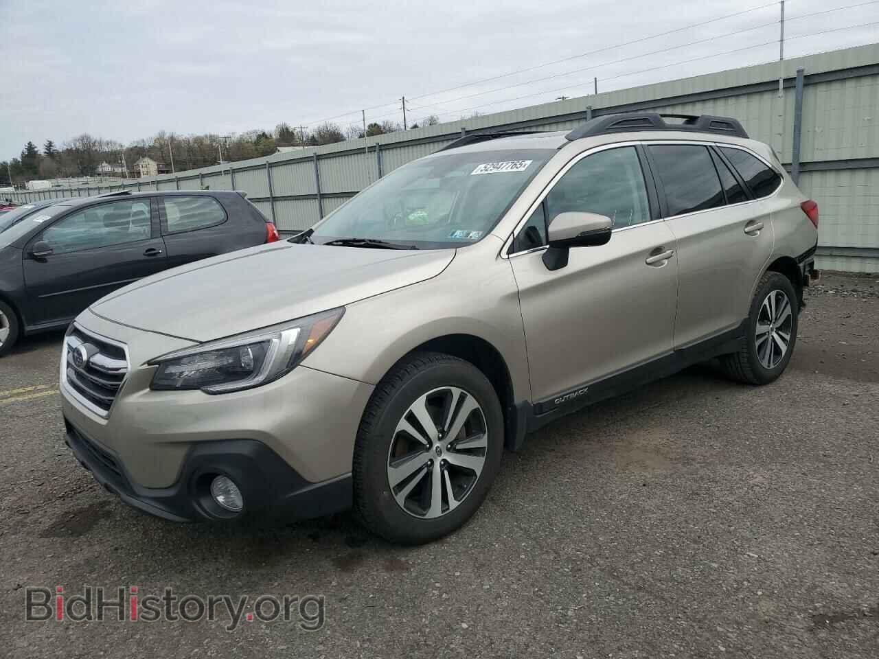 Photo 4S4BSANC7J3306068 - SUBARU OUTBACK 2018