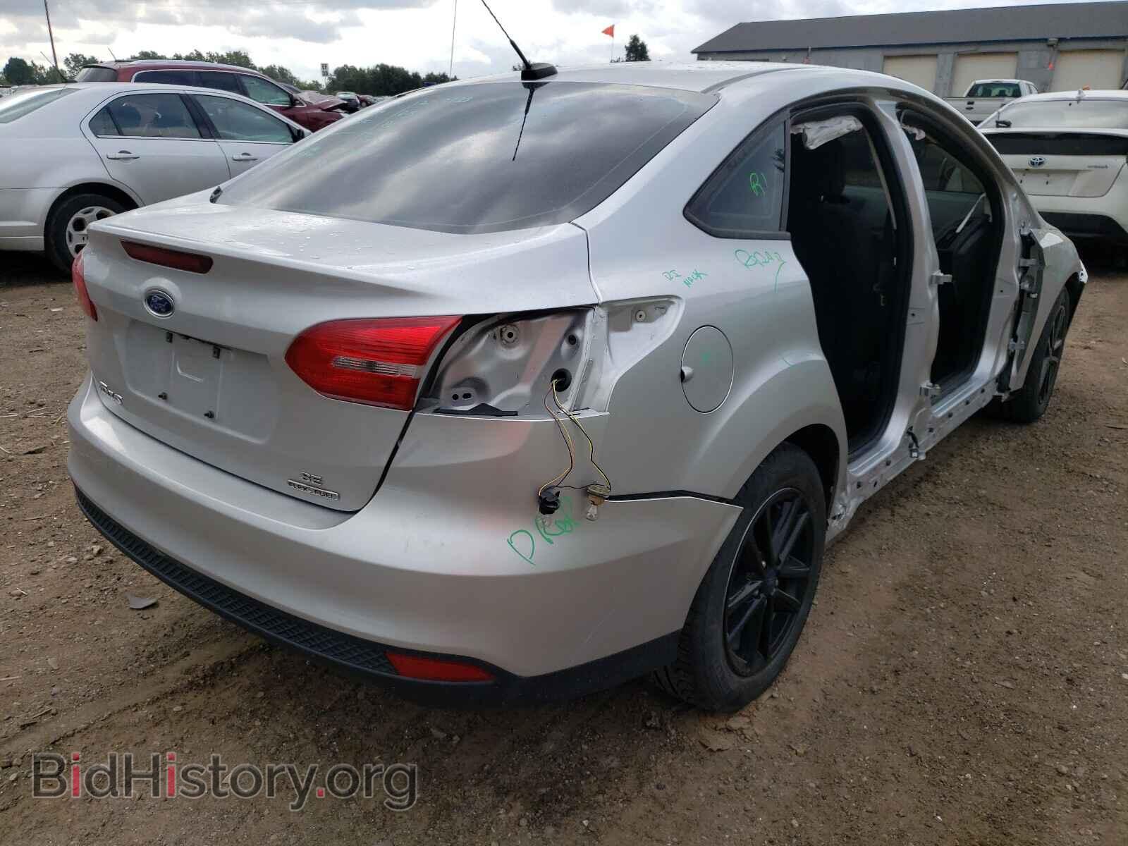 2016 FORD FOCUS - VIN: 1FADP3F27GL225005 - Photo 4