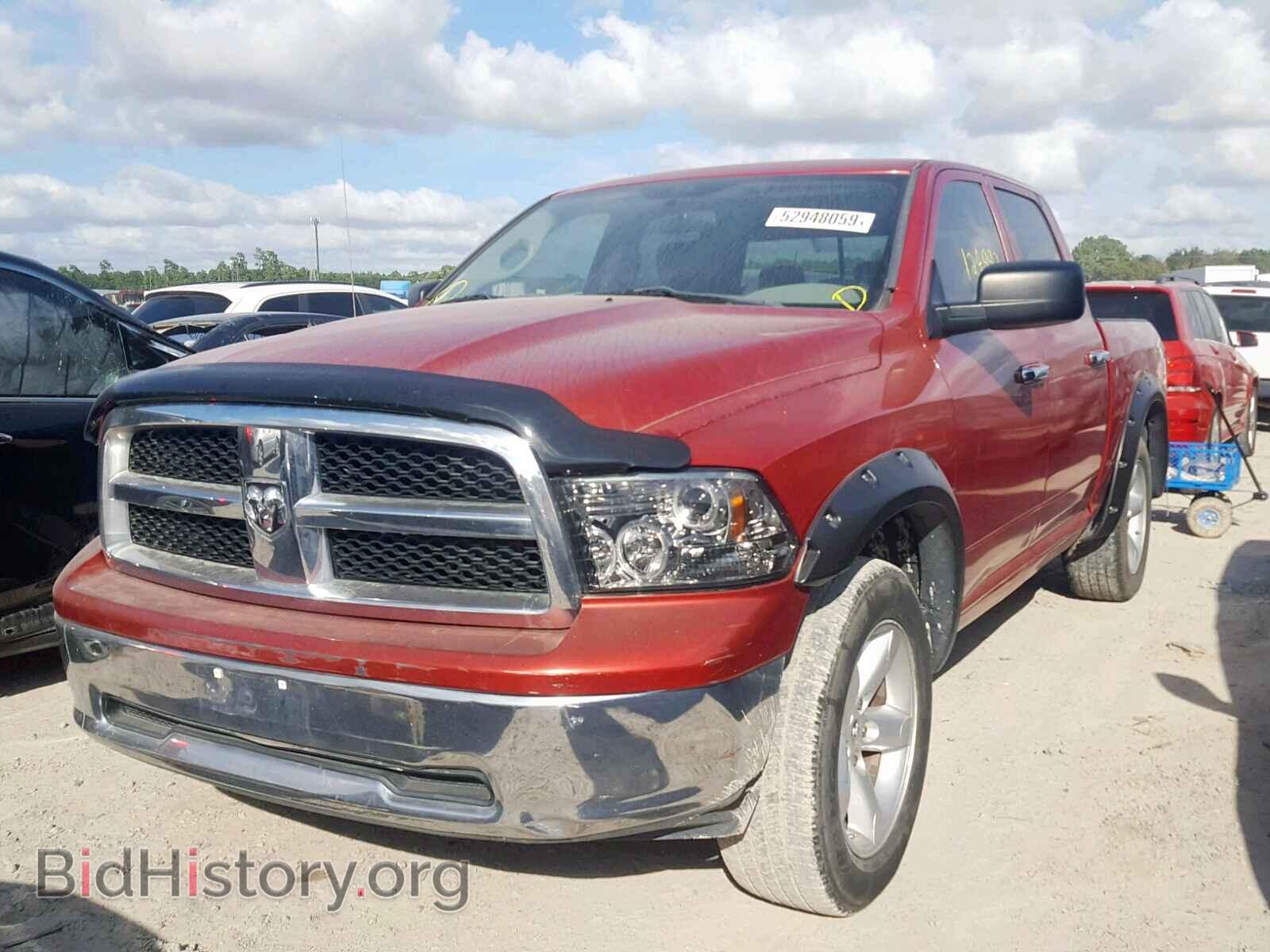 2010 DODGE RAM 1500 - VIN: 1D7RB1CP0AS126189 - Фото 2