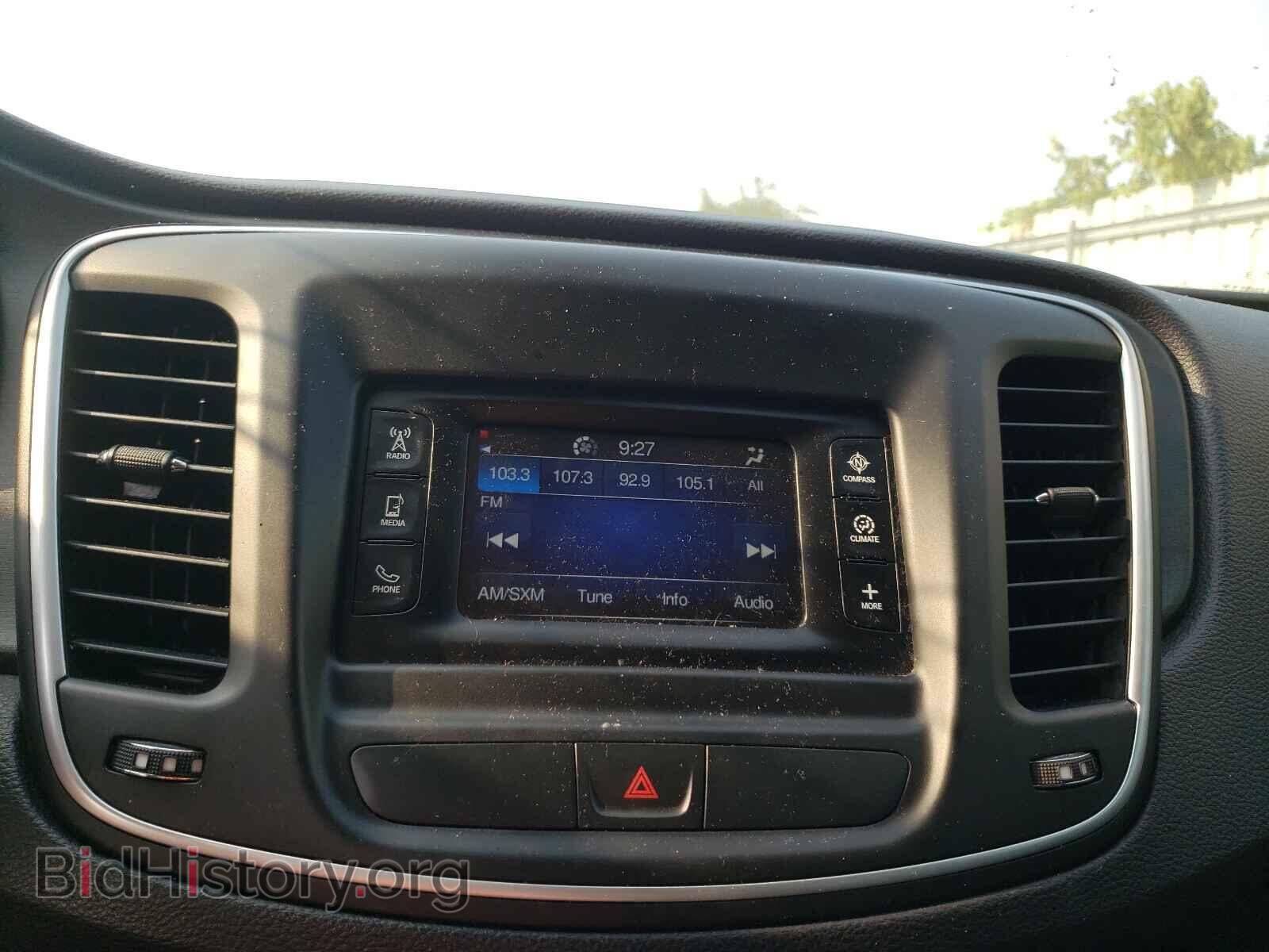 2015 CHRYSLER 200 - VIN: 1C3CCCAB9FN504004 - Фото 9