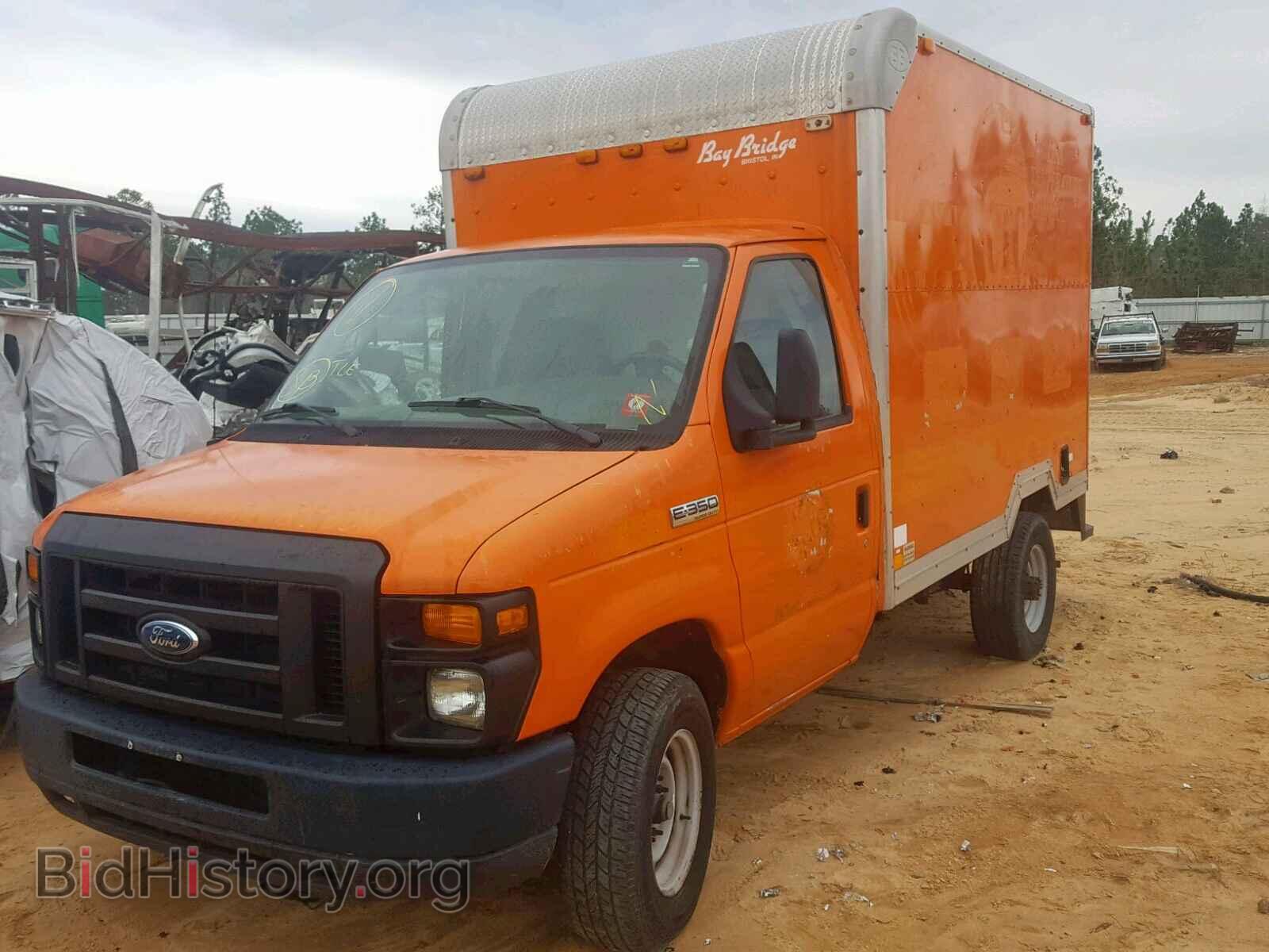 2008 FORD ECONOLINE - VIN: 1FDSE35P28DB04524 - Фото 2