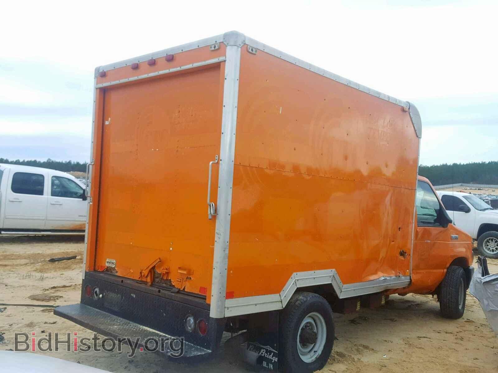 2008 FORD ECONOLINE - VIN: 1FDSE35P28DB04524 - Фото 4