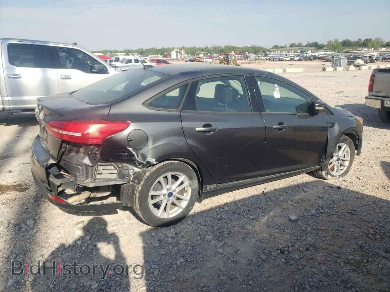 2017 FORD FOCUS - VIN: 1FADP3F25HL300107 - Фото 3