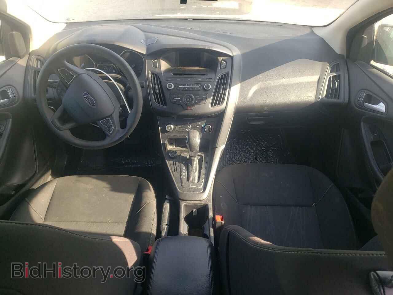 2017 FORD FOCUS - VIN: 1FADP3F25HL300107 - Фото 8
