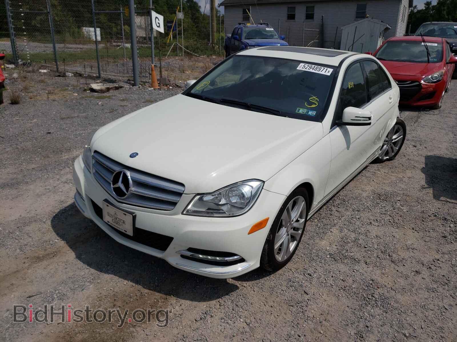 2012 MERCEDES-BENZ C-CLASS - VIN: WDDGF8BB4CR236151 - Фото 2