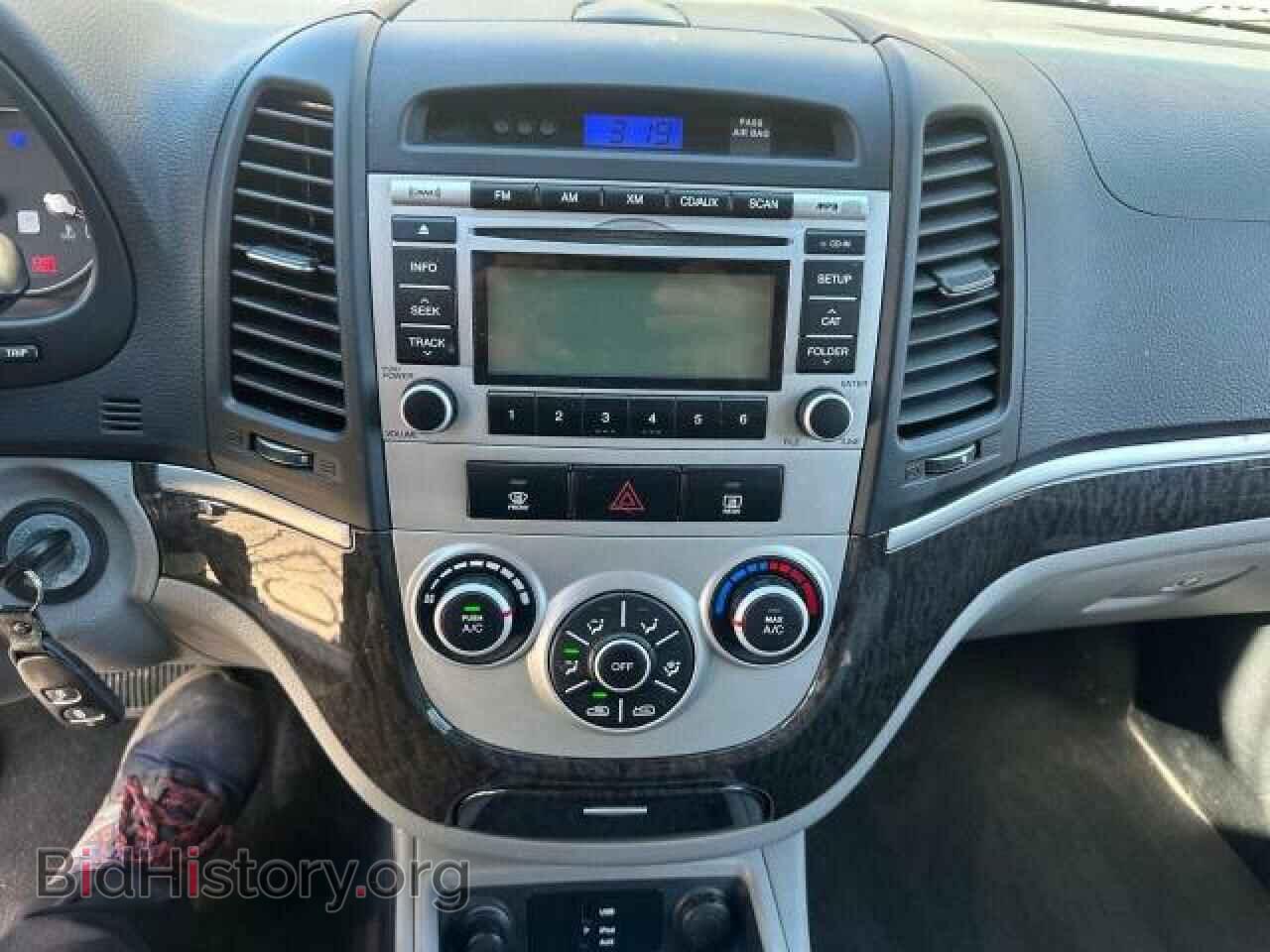2009 HYUNDAI SANTA FE - VIN: 5NMSG73D39H243889 - Фото 9