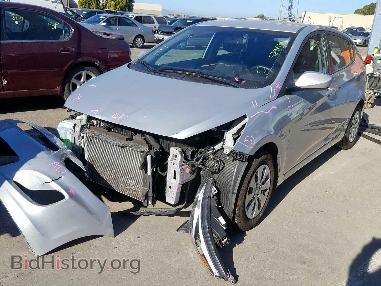 2017 HYUNDAI ACCENT - VIN: KMHCT5AE3HU323096 - Фото 2