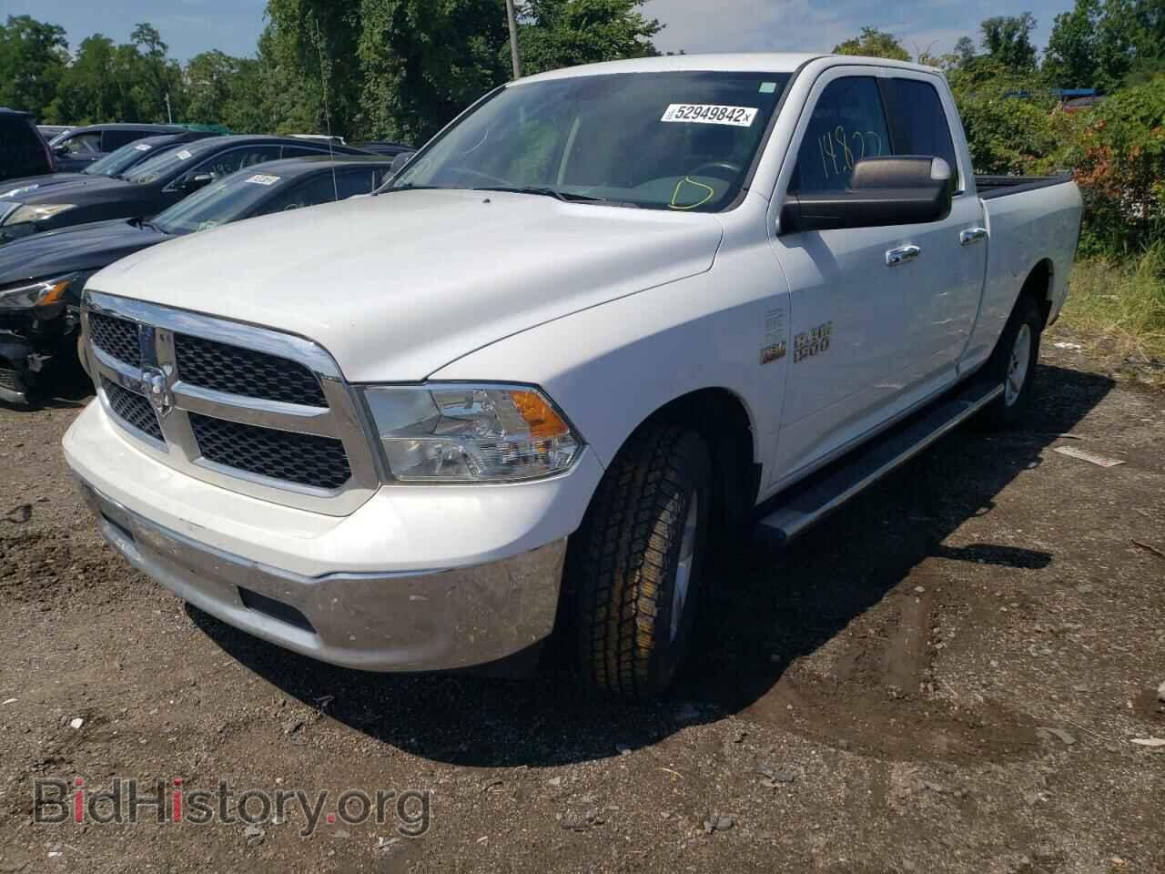 2016 RAM 1500 - VIN: 1C6RR7GT4GS125417 - Фото 2