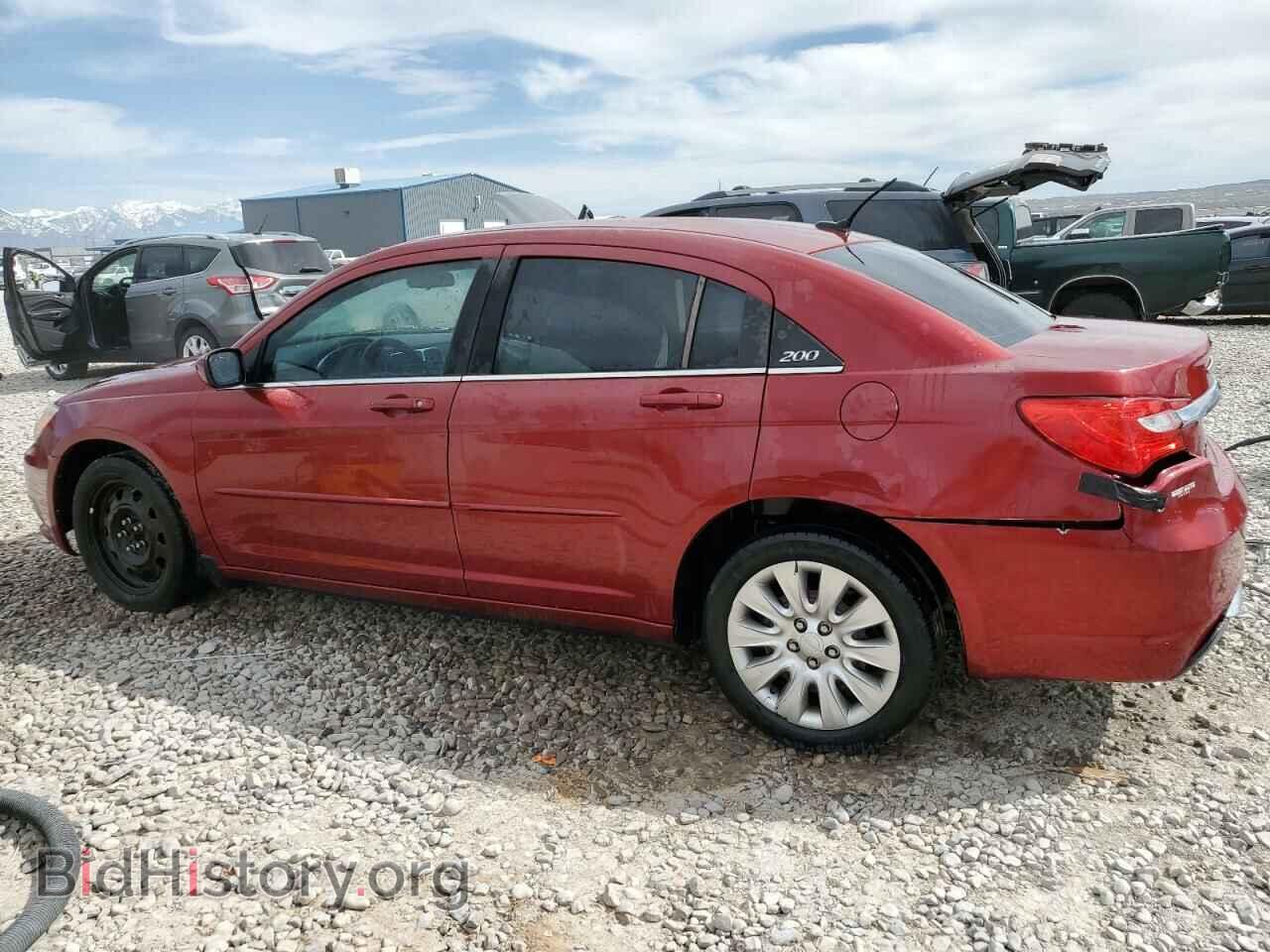 2012 CHRYSLER 200 - VIN: 1C3CCBAB7CN199737 - Photo 2