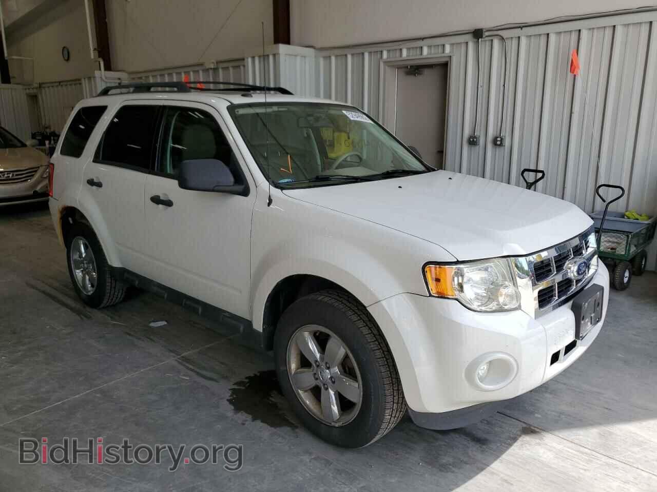 Photo 1FMCU93729KD06015 - FORD ESCAPE 2009