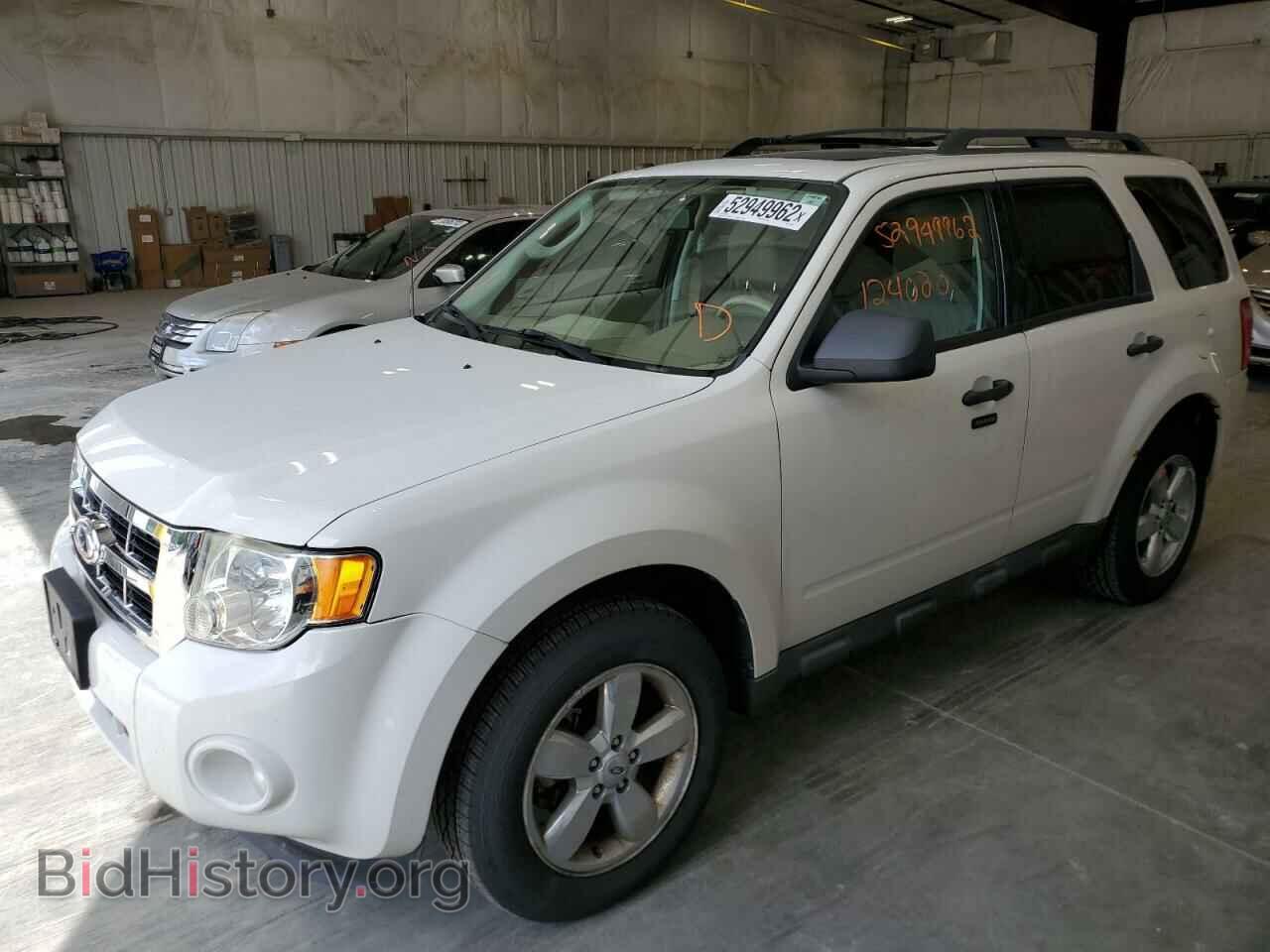 2009 FORD ESCAPE - VIN: 1FMCU93729KD06015 - Фото 2