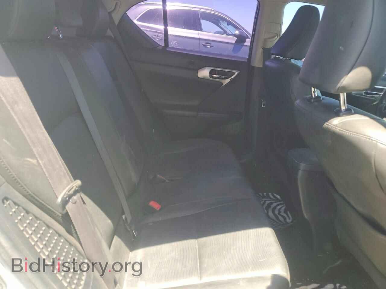 2011 LEXUS CT 200 - VIN: JTHKD5BH8B2039101 - Photo 10