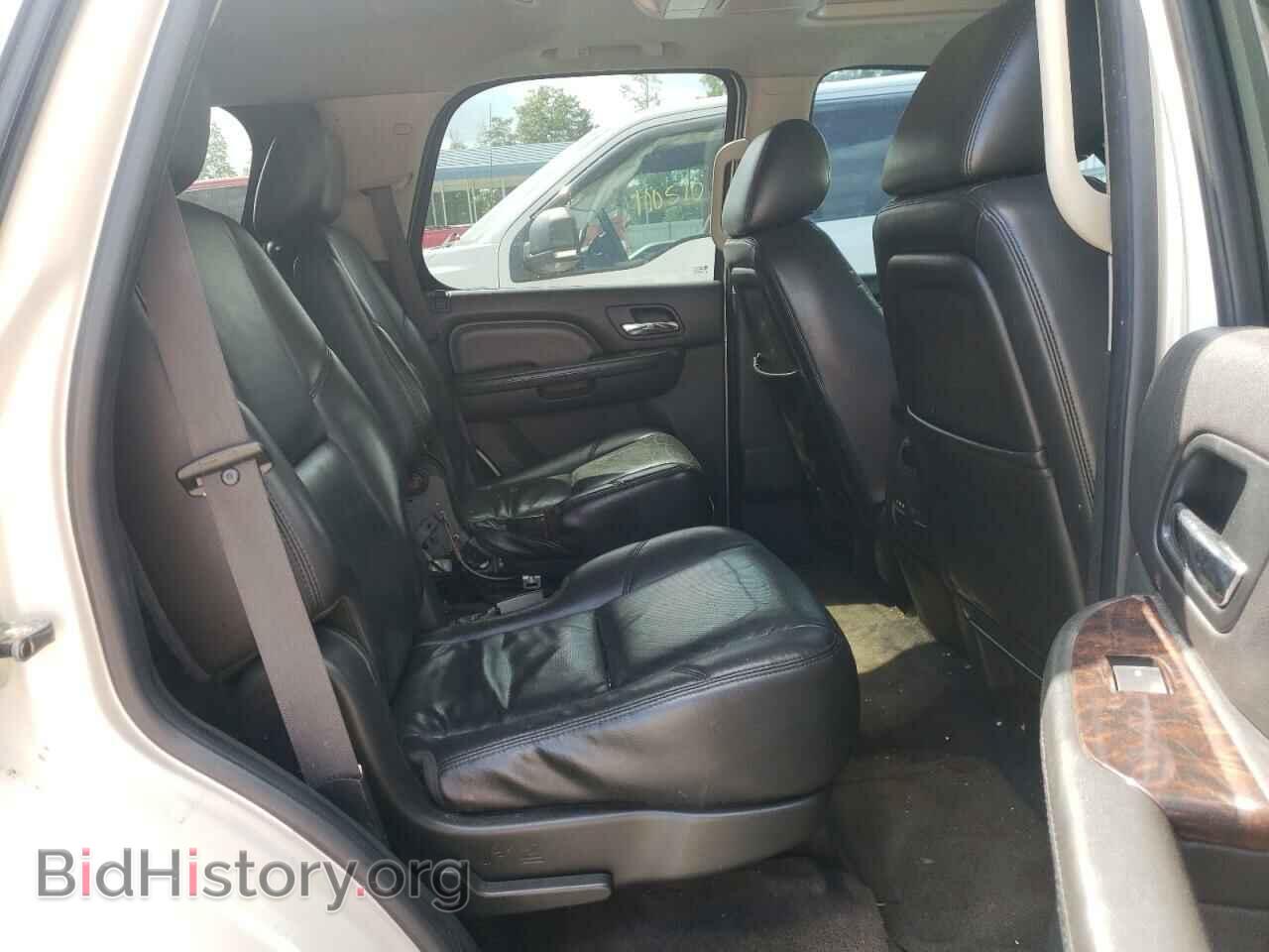 2011 GMC YUKON - VIN: 1GKS1EEF1BR188580 - Фото 6