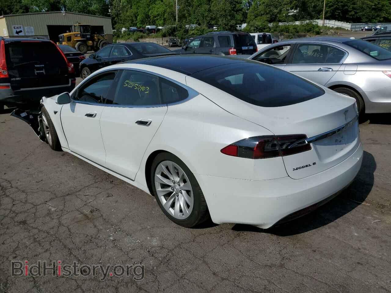 2018 TESLA MODEL S - VIN: 5YJSA1E21JF262618 - Фото 2