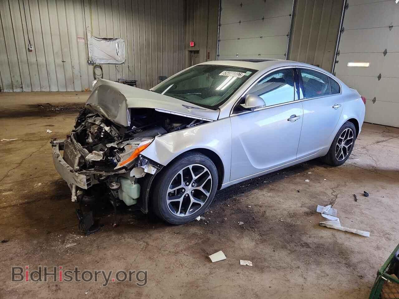 Photo 2G4GL5EX0H9132830 - BUICK REGAL 2017