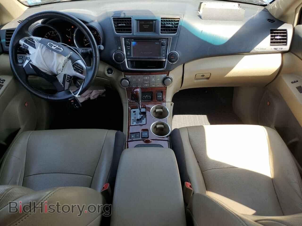 2013 TOYOTA HIGHLANDER - VIN: 5TDDK3EH0DS211360 - Фото 8