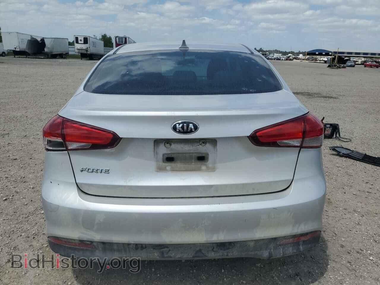 2017 KIA FORTE - VIN: 3KPFK4A76HE088496 - Фото 6