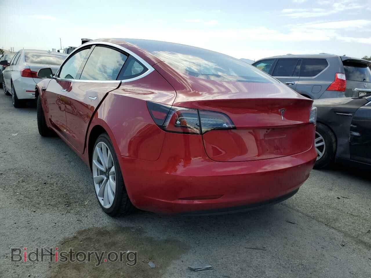 2018 TESLA MODEL 3 - VIN: 5YJ3E1EA9JF011071 - Photo 2