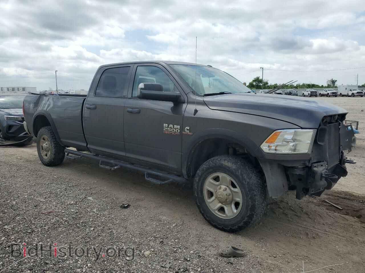 2017 RAM All Models - VIN: 3C6UR5HL3HG639331 - Photo 4