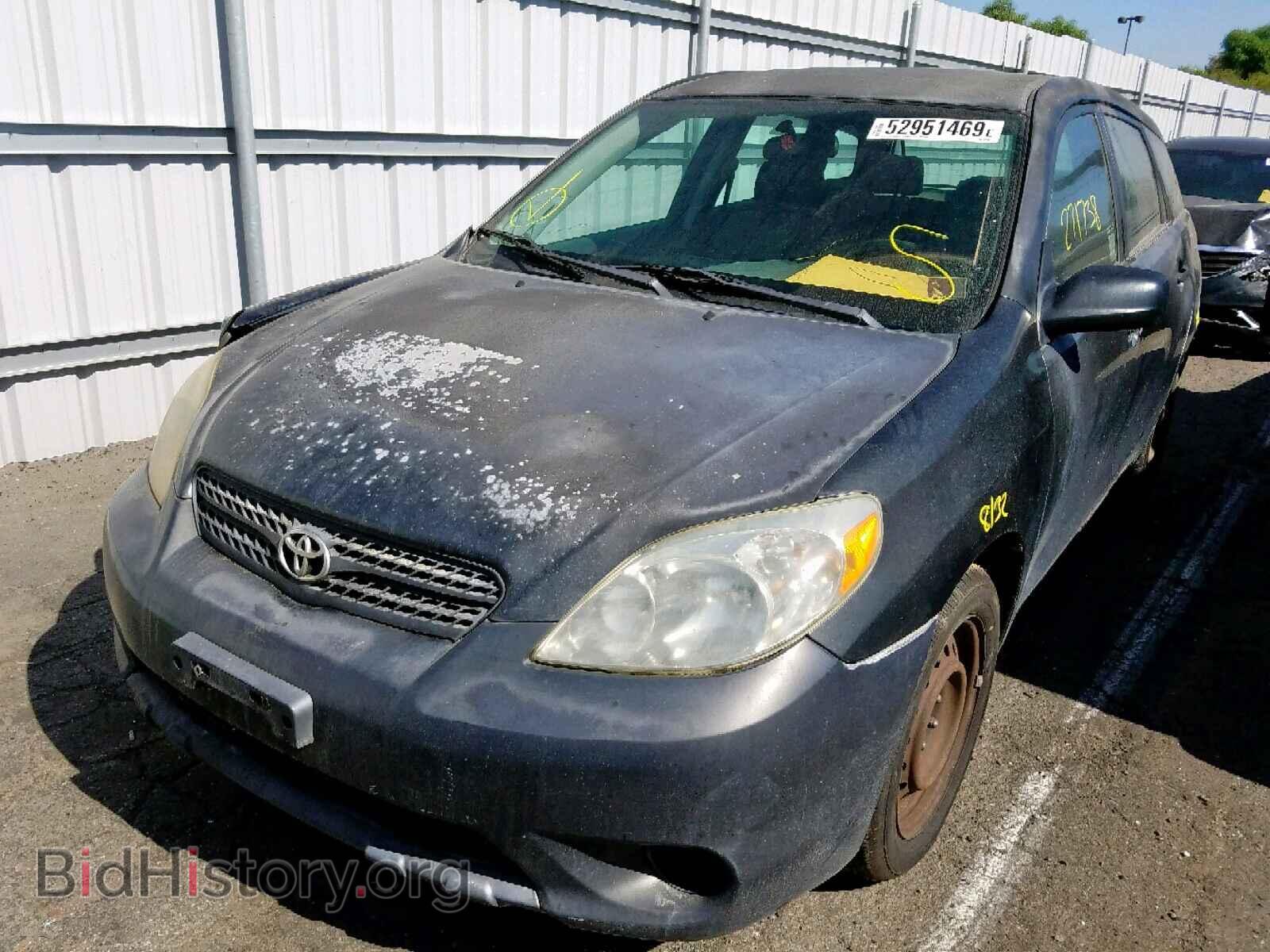 2005 TOYOTA COROLLA - VIN: 2T1KR32E25C427704 - Фото 2