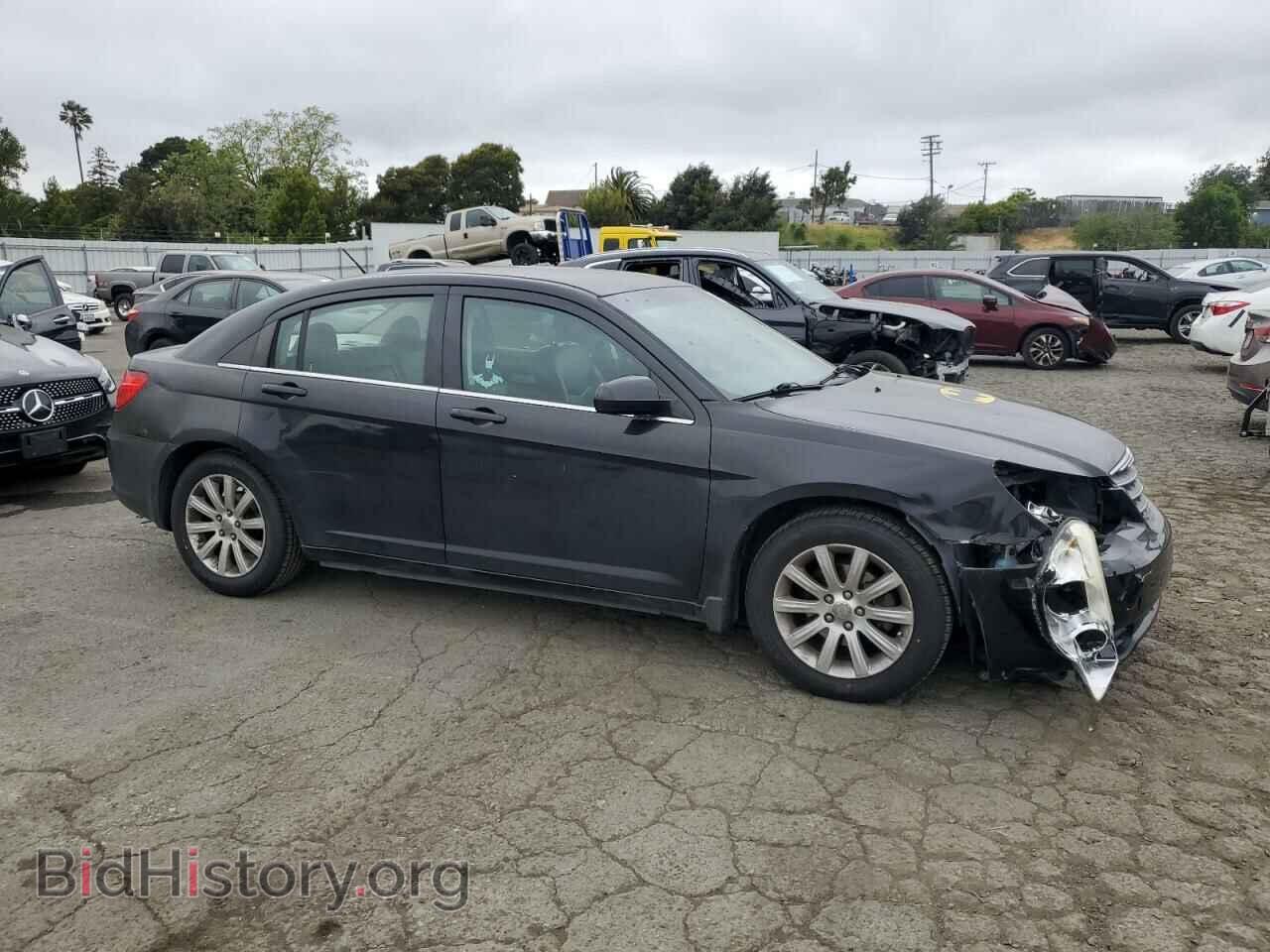 2010 CHRYSLER SEBRING - VIN: 1C3CC5FB5AN172298 - Фото 4