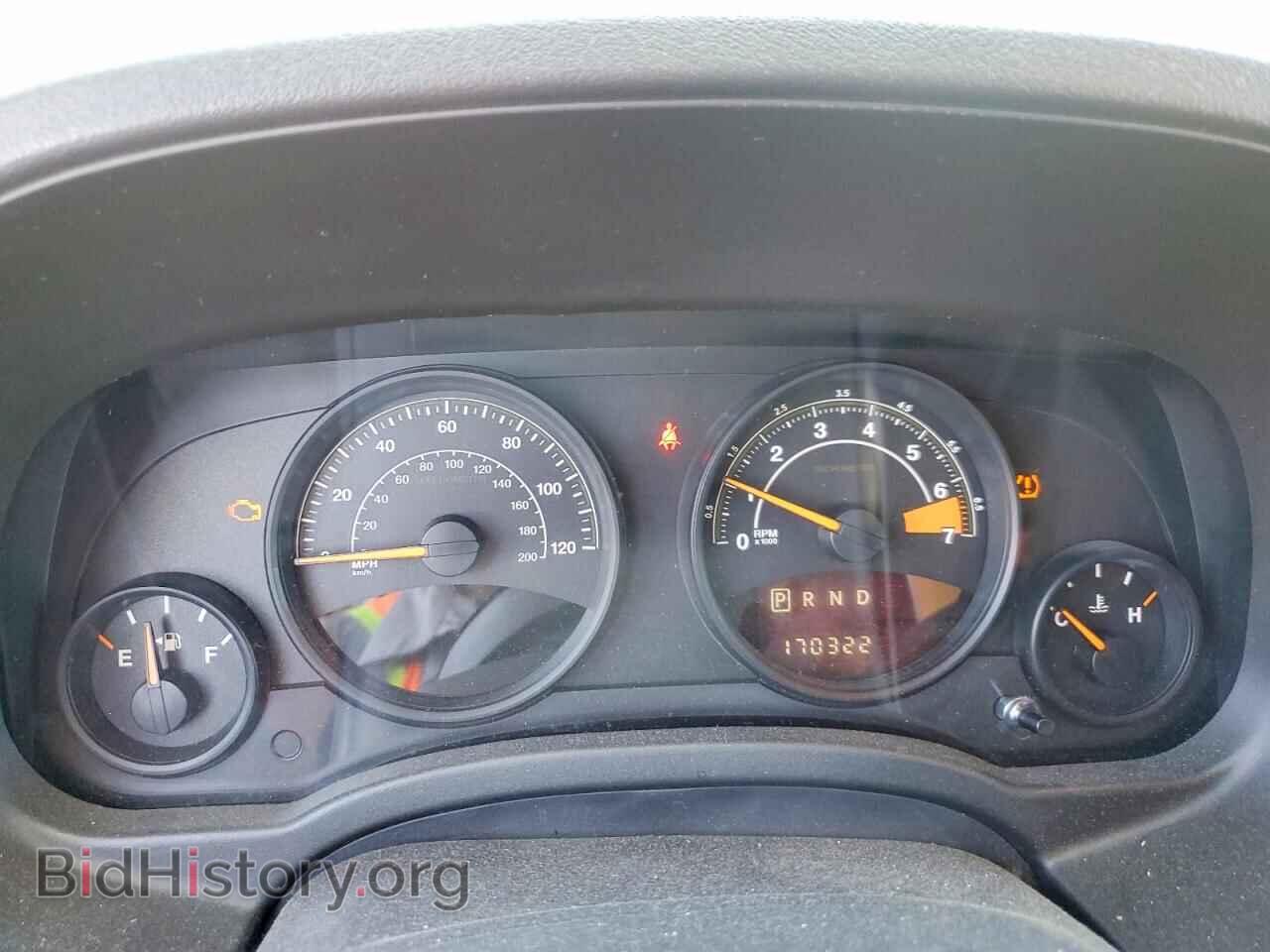 2016 JEEP COMPASS - VIN: 1C4NJDBB6GD722729 - Фото 9