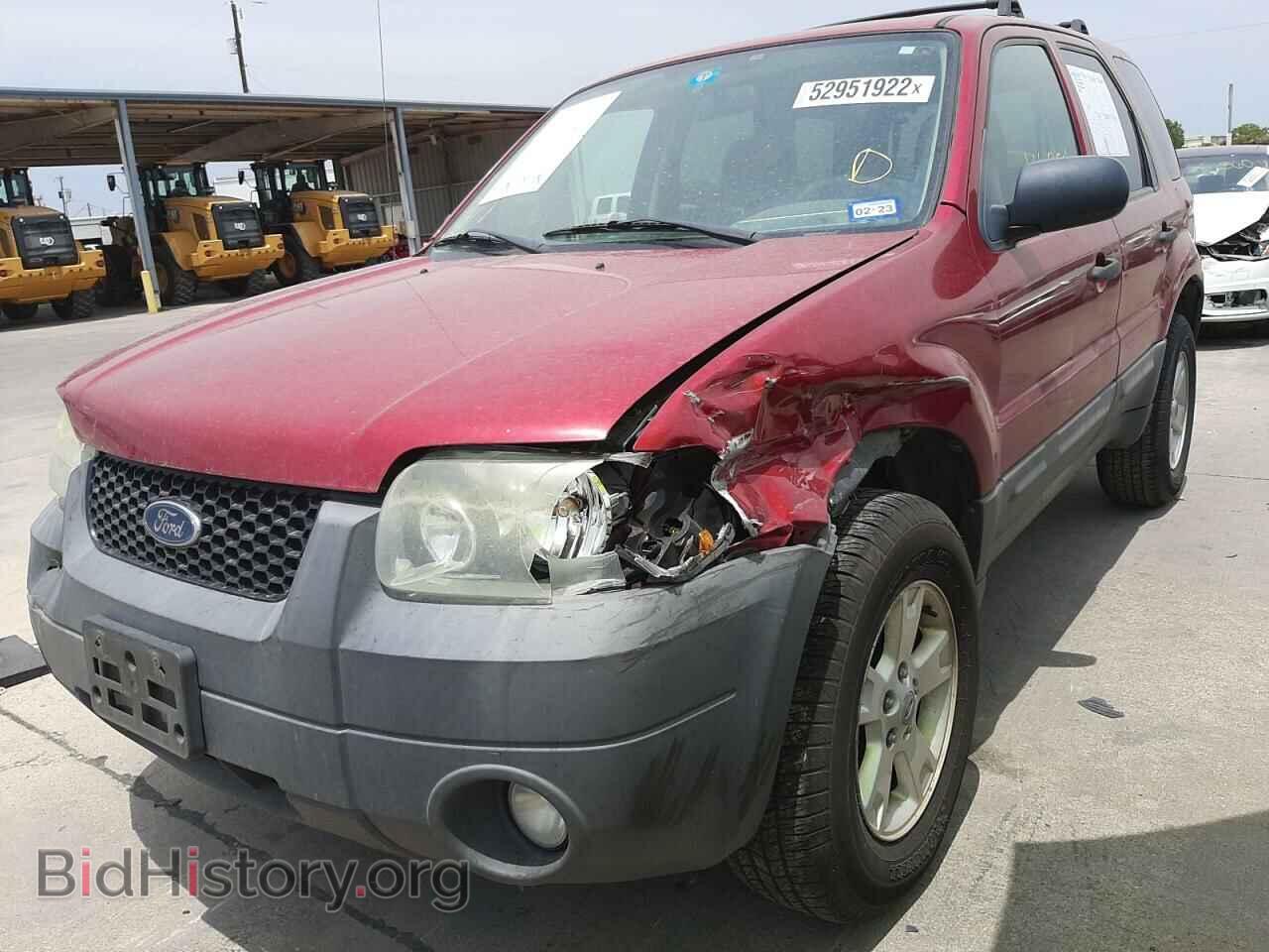 2007 FORD ESCAPE - VIN: 1FMYU03107KB79694 - Фото 2